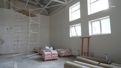 В Арзгирском округе достраивают поликлинику с площадками для отдыха инвалидов