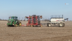 Сев озимых проходит в Арзгирском округе 